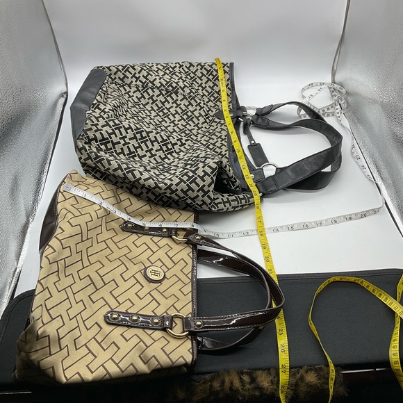 TOMMY HILFIGER BAG BUNDLE - Picture 2 of 11